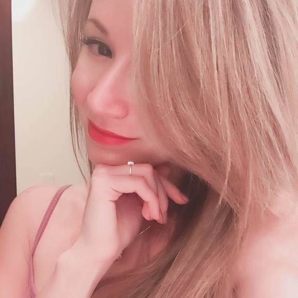 Meet your Posher, Greti - Picture 1 of 1